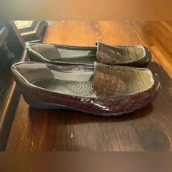 Women’s Easy Spirit Brown Croco Abriana Casual Flats Size 7 - Picture 6 of 8